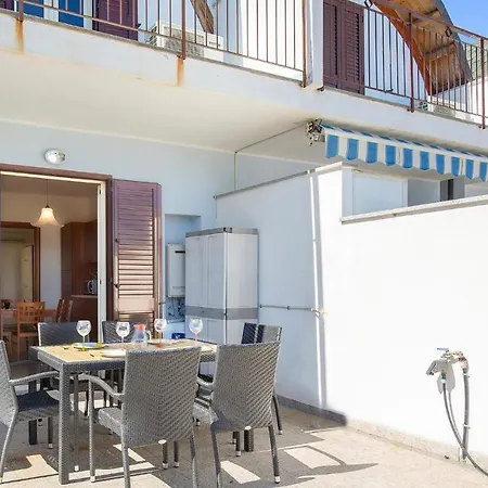 Casa Loughry Badolato Marina
