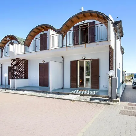 Casa Loughry * Badolato Marina